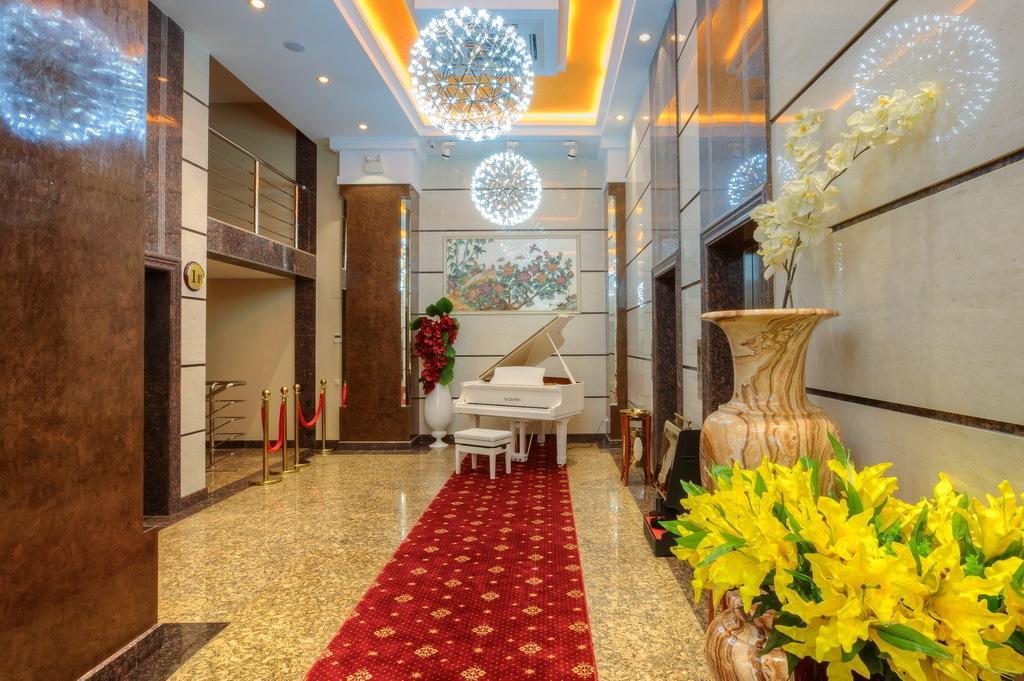 Grand Voyage Hotel Almati Kültér fotó