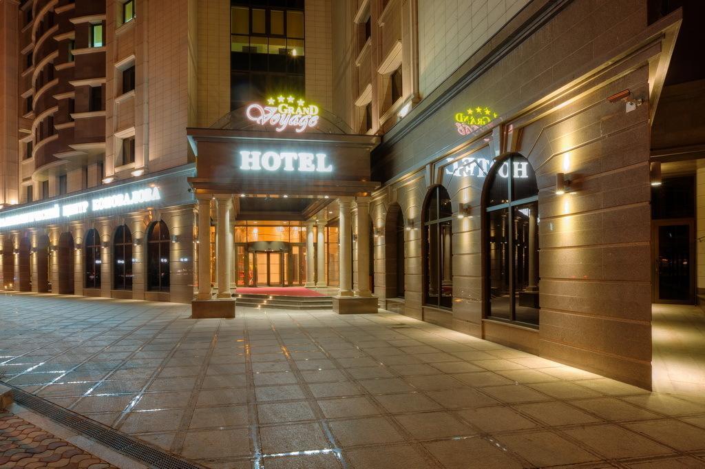 Grand Voyage Hotel Almati Kültér fotó